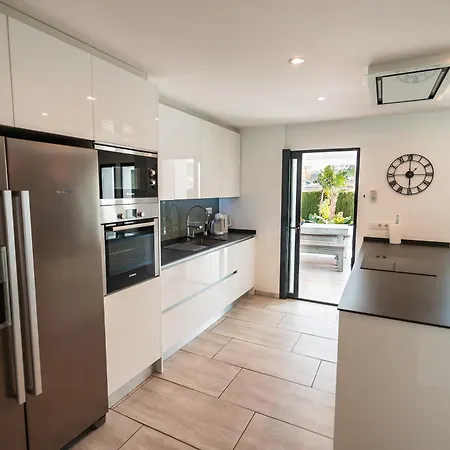 Casa Eivissa - Stunning Modern In Javea, Perfect For A Family Break Villa