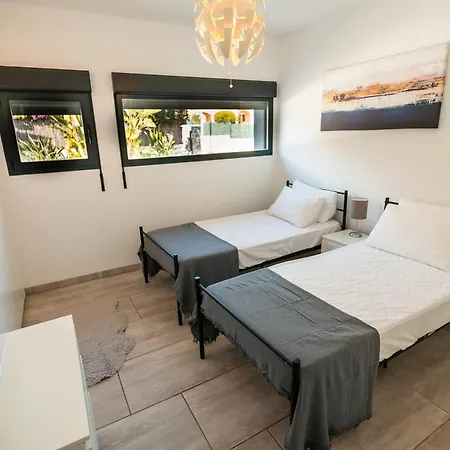 Villa Casa Eivissa - Stunning Modern In Javea, Perfect For A Family Break *
